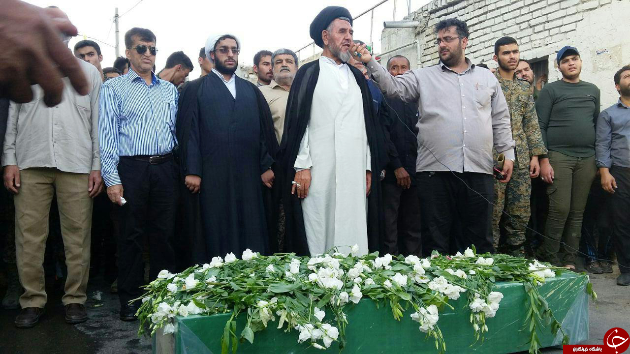پیکر &laquo;محمد رضایی&raquo; از شهدای مدافع حرم تشییع شد + عکس