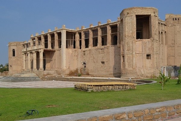 عمارت &laquo;ملک&raquo; احیاء می&zwnj;شود