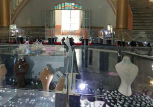 نمایشگاه سنگ های قیمتی در قائمشهر