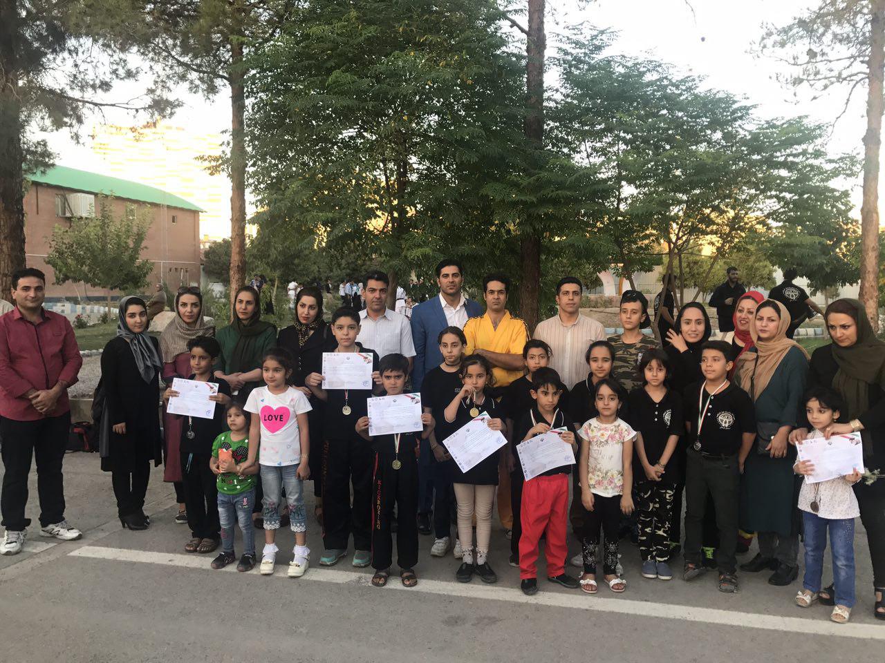 کیک بوکسینگ کمیته برتر کرمان