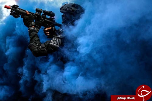 تصاویر روز: از تولد چهر سالگی پرنس جرج تا فرود اضطراری یک هواپیما بر روی رودخانه تصاویر روز: از تولد چهر سالگی پرنس جرج تا فرود اضطراری یک هواپیما بر روی رودخانه