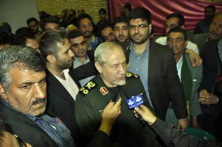 حمایت‌ معنوی از خانواده‌ شهدا مهم‌تر از حمایت‌ مادی است