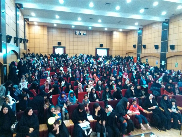 همایش فرهنگی ورزشی دختران آفتاب در رفسنجان