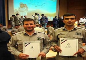 تقدیر از محیط بانان نمونه لرستانی در مراسم تجلیل از محیط بانان نمونه کشور درقم
