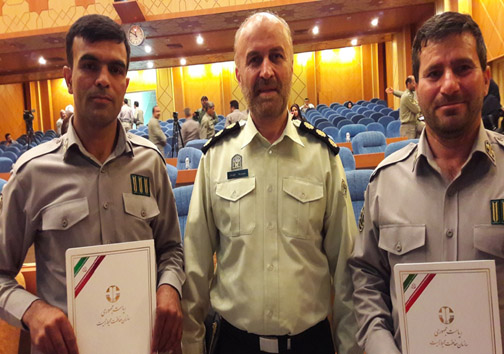 تقدیر از محیط بانان نمونه لرستانی در مراسم تجلیل از محیط بانان نمونه کشور درقم