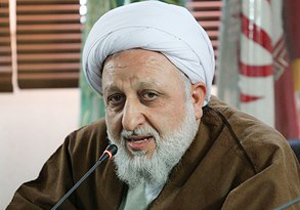 نماز جمعه حافظ منافع ملی و اسلامی است