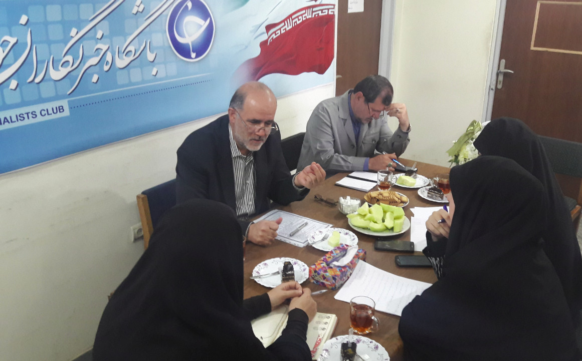 حضور مدیرعامل شرکت کاز استان همدان در باشگاه خبرنگاران+تصاویر