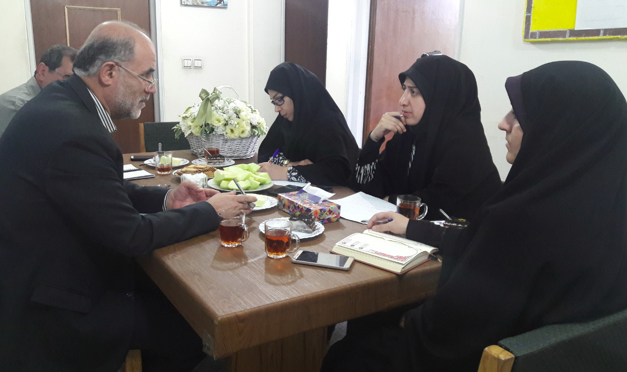 حضور مدیرعامل شرکت کاز استان همدان در باشگاه خبرنگاران+تصاویر