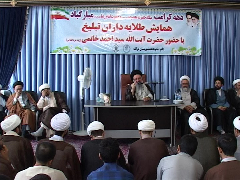 طلبه ها سرمایه های معنوی کشورند