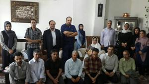 برگزاری مراسم شعرخوانی شاعر کم توان جسمی در استان