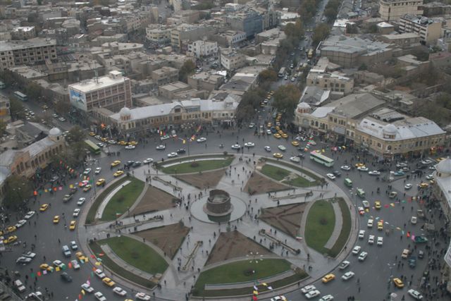 آغاز احداث پیاده راه اکباتان در مرکز شهر همدان
