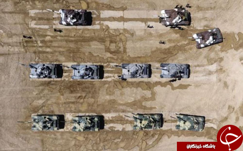 تصاویر روز: از نحوه تمیز کردن آکواریوم در باغ&zwnj;وحش تا نمایش الماس 51 قیراطی