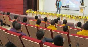 جشن تولد برای مددجویان کانون اصلاح و تربیت