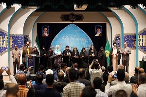 بانوان دین داری که تاریخ ساز شدند + فیلم