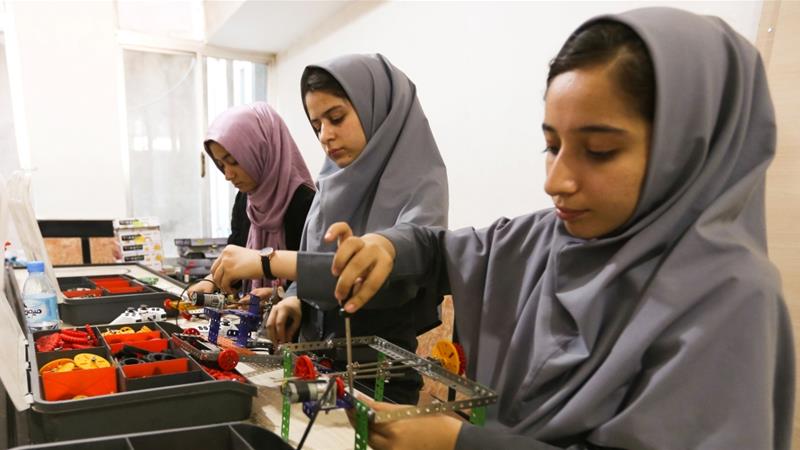 داعش پدر &laquo;کاپیتان تیم رباتیک دختران افغانستان&raquo; را کشت