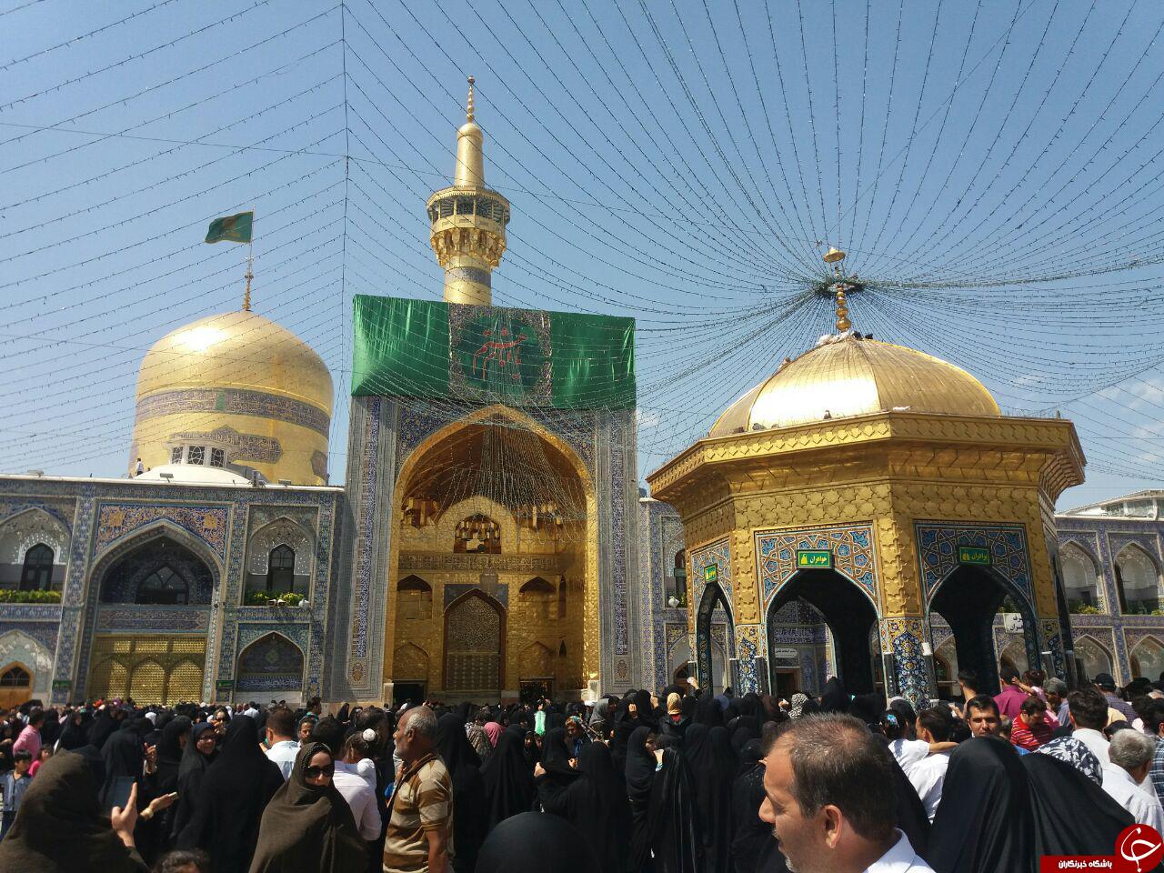 مراسم ازدواج زوجهای جوان در حرم مطهر امام رضا(ع) + تصاویر