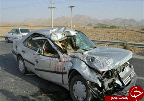 دو کشته و مجروح در واژگونی پژو + عکس