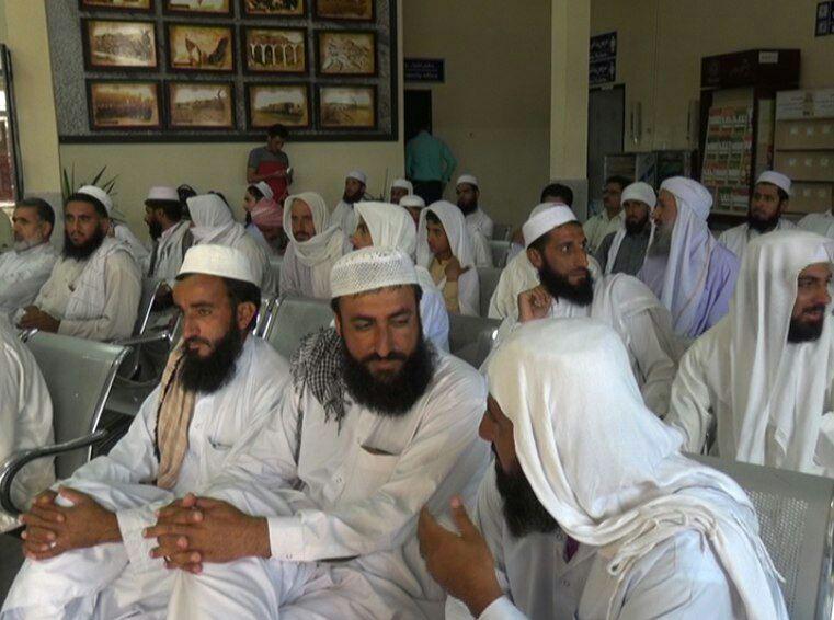 اعزام كاروان فرهنگی زيارتي ميثاق با امام، بيعت با رهبری به تهران