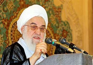 دولت تمام تلاش خود را برای بهبود معیشت صرف کند