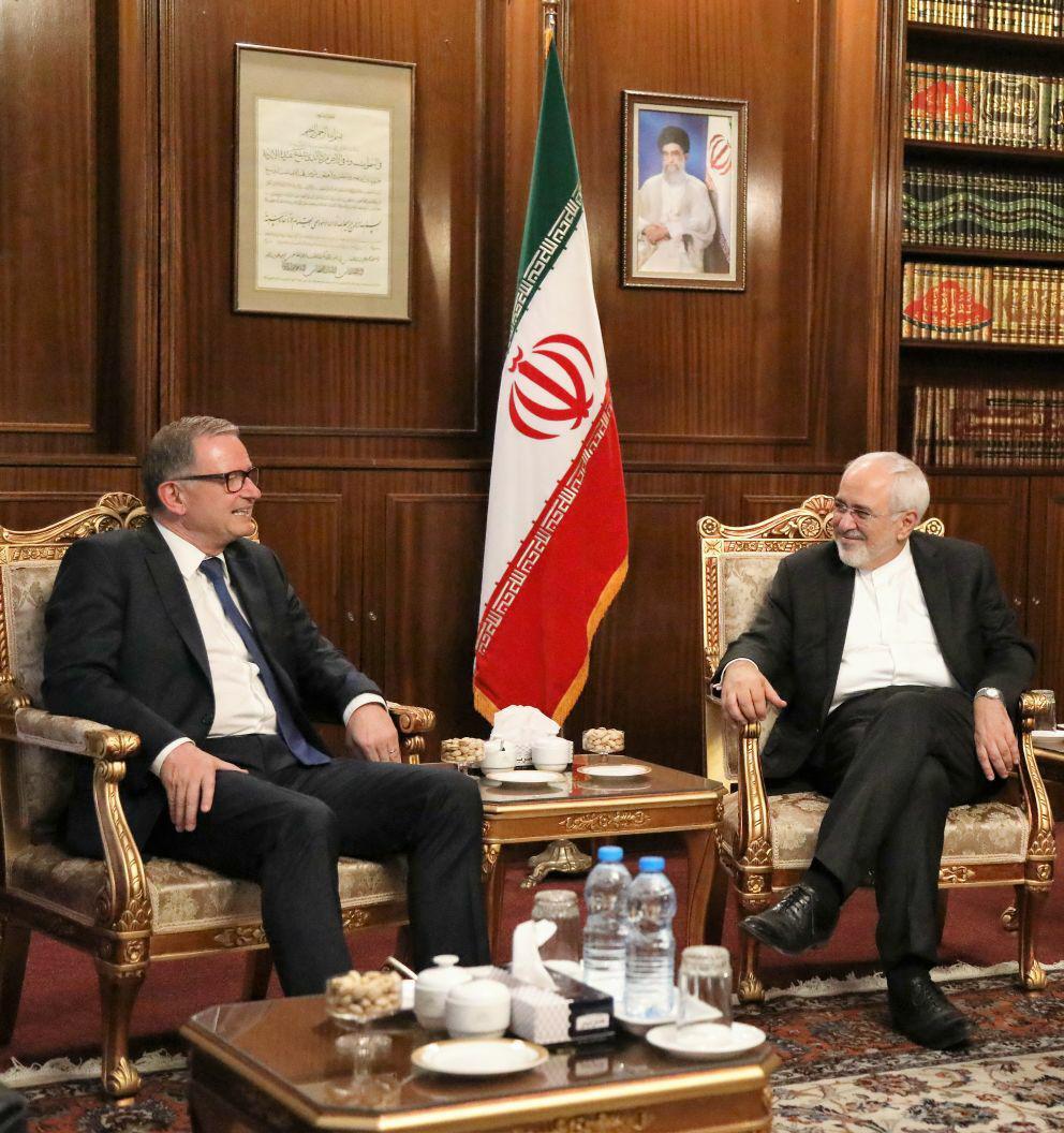 کارل هاینس کو یف نایب رئیس اول پارلمان اتریش با ظریف دیدار و گفتگو کرد