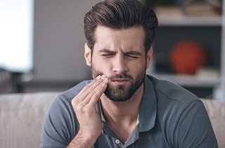 روش‌های خانگی برای کاهش دندان‌درد