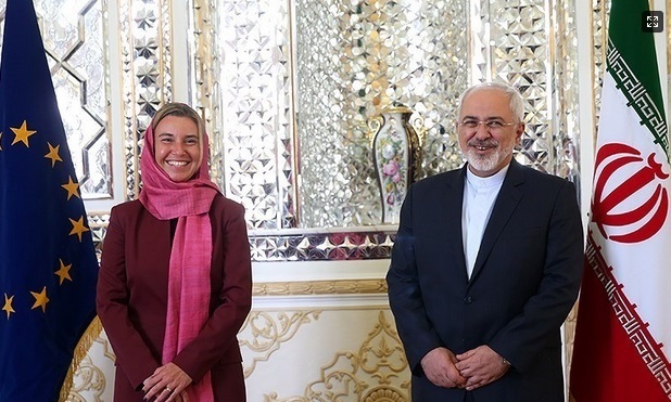 عکسی خاص از مذاکره ظریف و موگرینی در تهران