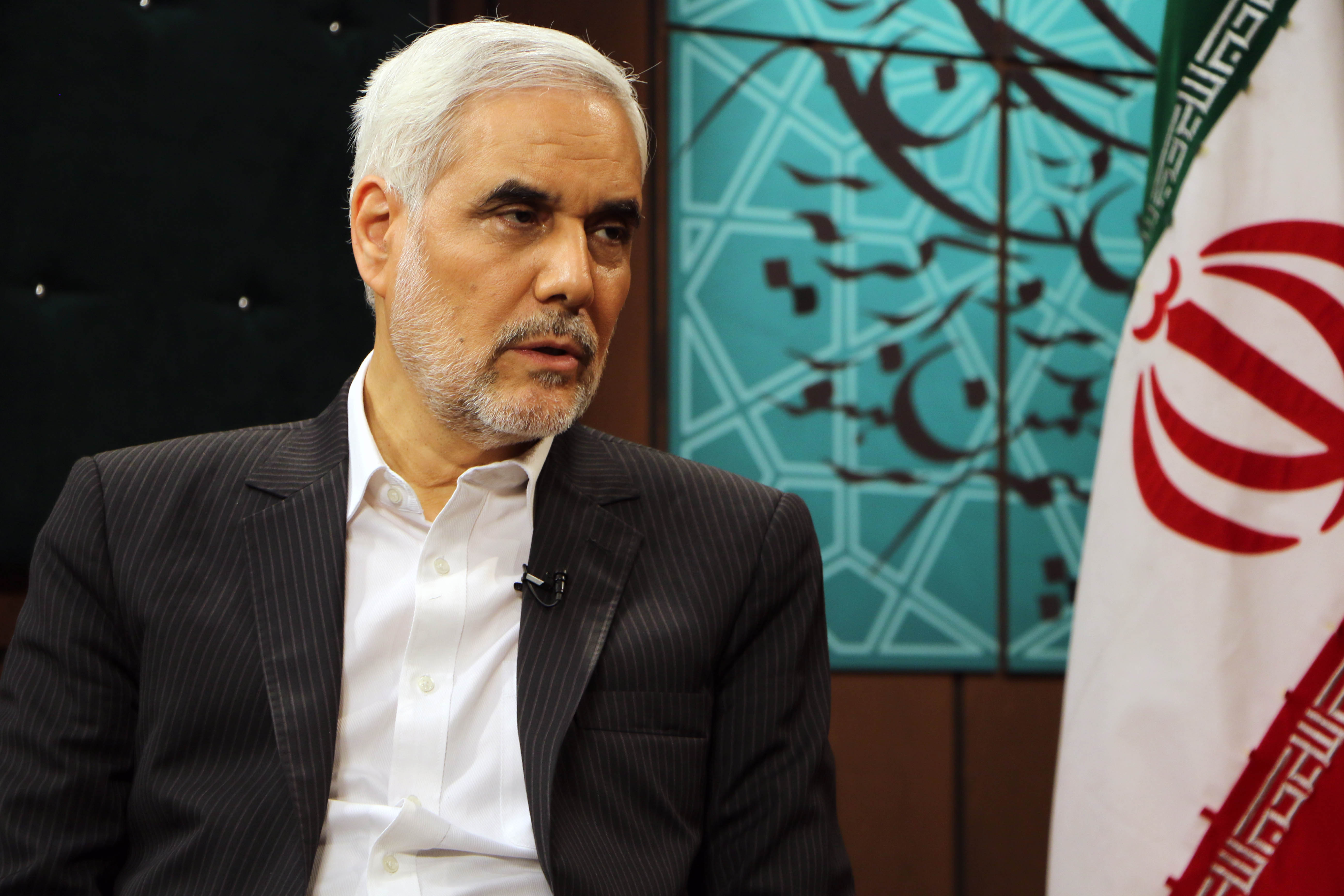 دولت یازدهم تیم اقتصادی منسجمی نداشت/از گزینه&zwnj;های شهرداری تهران هستم/ ریشه پدیده &laquo;آقازادگی&raquo; هنوز خشکانده نشده است