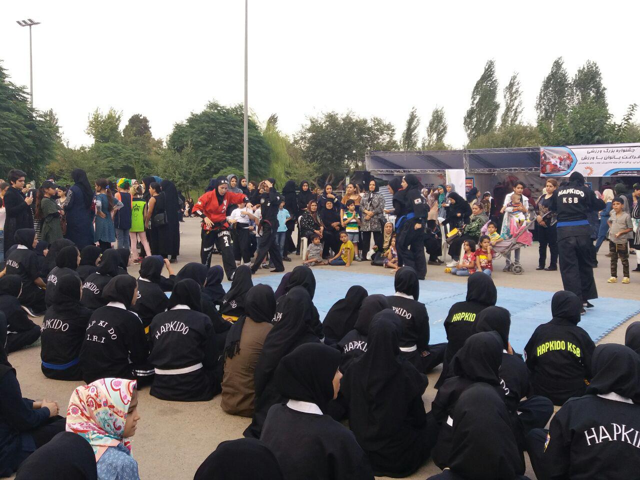 جشنواره فرهنگی- ورزشی فراغت بانوان با ورزش