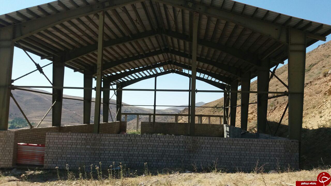 اوضاع نامناسب سالن ورزشی در روستای کلیشم + تصاویر
