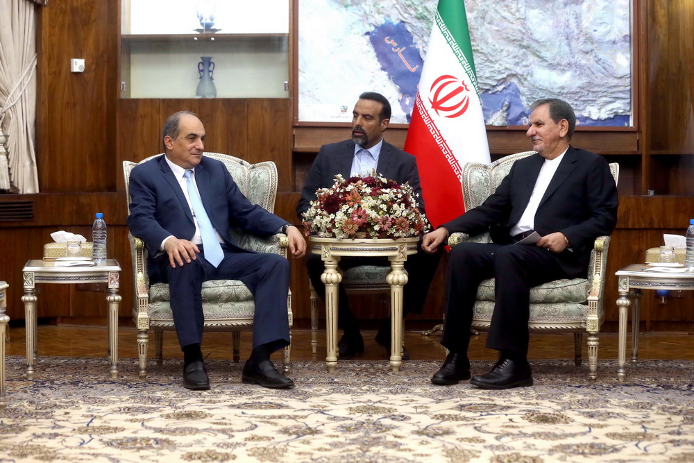 ایران برای همکاری با قبرس هیچ محدودیتی قائل نیست/ هیچ مانع قانونی برای همکاری بانکی با ایران وجود ندارد