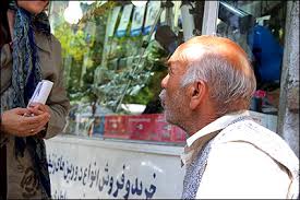 همدستان عزرائیل به ناصر خسرو رسیدند