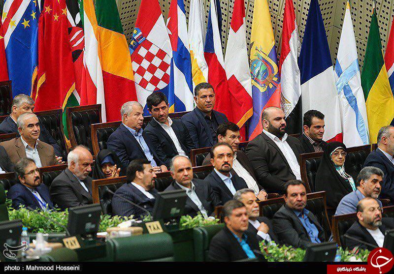 حاشیه تحلیف/ کدام ورزشکاران در مراسم تحلیف حضور داشتند؟+ تصویر