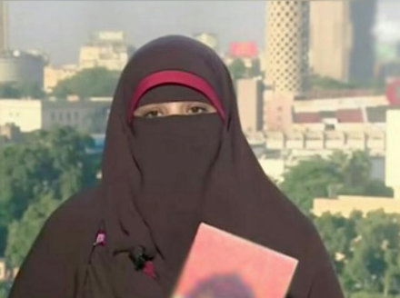 کمپین جنجالی زن مصری برای درخواستی عجیب از زنان متاهل+عکس
