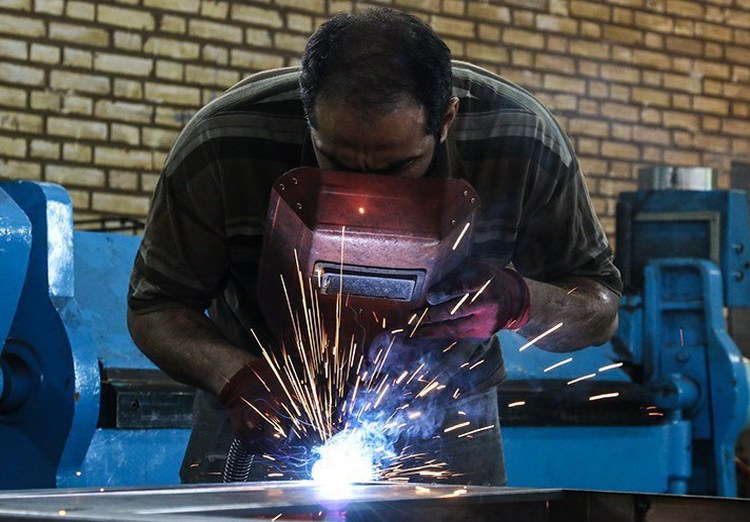 نسخه سرپایی تسهیلات، بیماری صنعت را درمان نمی‌کند