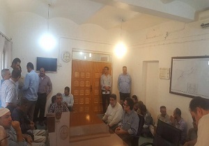 کارگران شبکه آب و فاضلاب روستایی آبادان خواستار پرداخت حقوق معوقه خود شدند