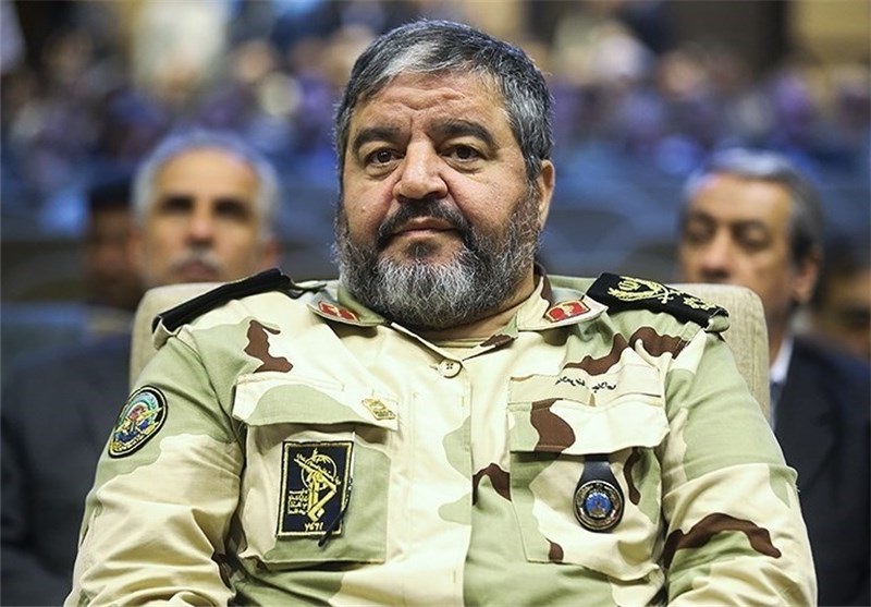 رئیس پدافند غیر عامل کشور: 17 مرداد روز پاسداشت انسان&zwnj;هاي آگاهي است كه با سلاح قلم در سرزمين آگاهي قدم مي&zwnj;زنند
