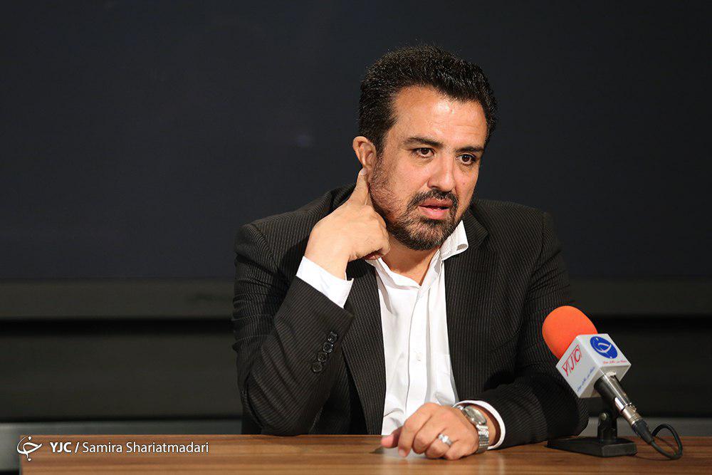 تیتر پیشنهادی اول:از شغل آینده حسینی بای تا خاطره غم انگیز از پخش اولین گزارشتیتر پیشنهادی دوم:به کابوس کنکوری ها تبدیل شده ام/همسرم بهترین مشاور من در کار و زندگی است.