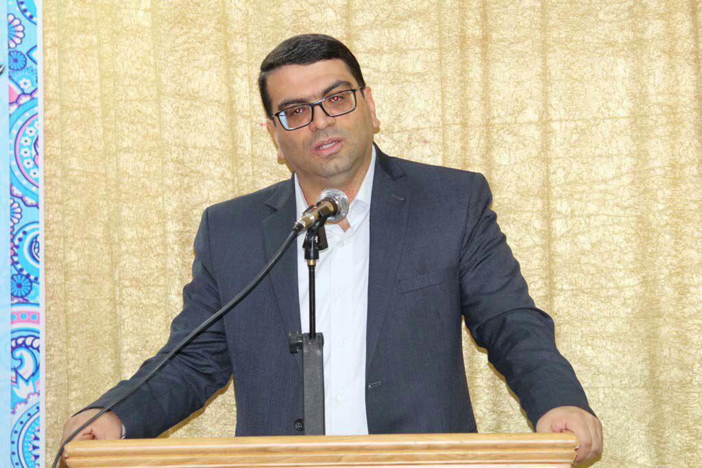 نقش اساسی خبرنگاران در انتقال مفاهیم اخلاقی در خانواده‌ها
