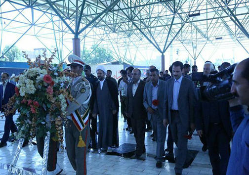 گلباران مزار شهید &laquo;محمود صارمی&raquo; در روز خبرنگار