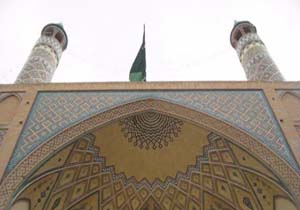 چشم&zwnj;انتظاری برای ترمیم پل روستای رودبار/بی&zwnj;نظیرترین لحظات غروب خورشید در ارتفاعات فیلبند/خاور بدون راننده در پایتخت حادثه ساز شد + فیلم و تصاویر