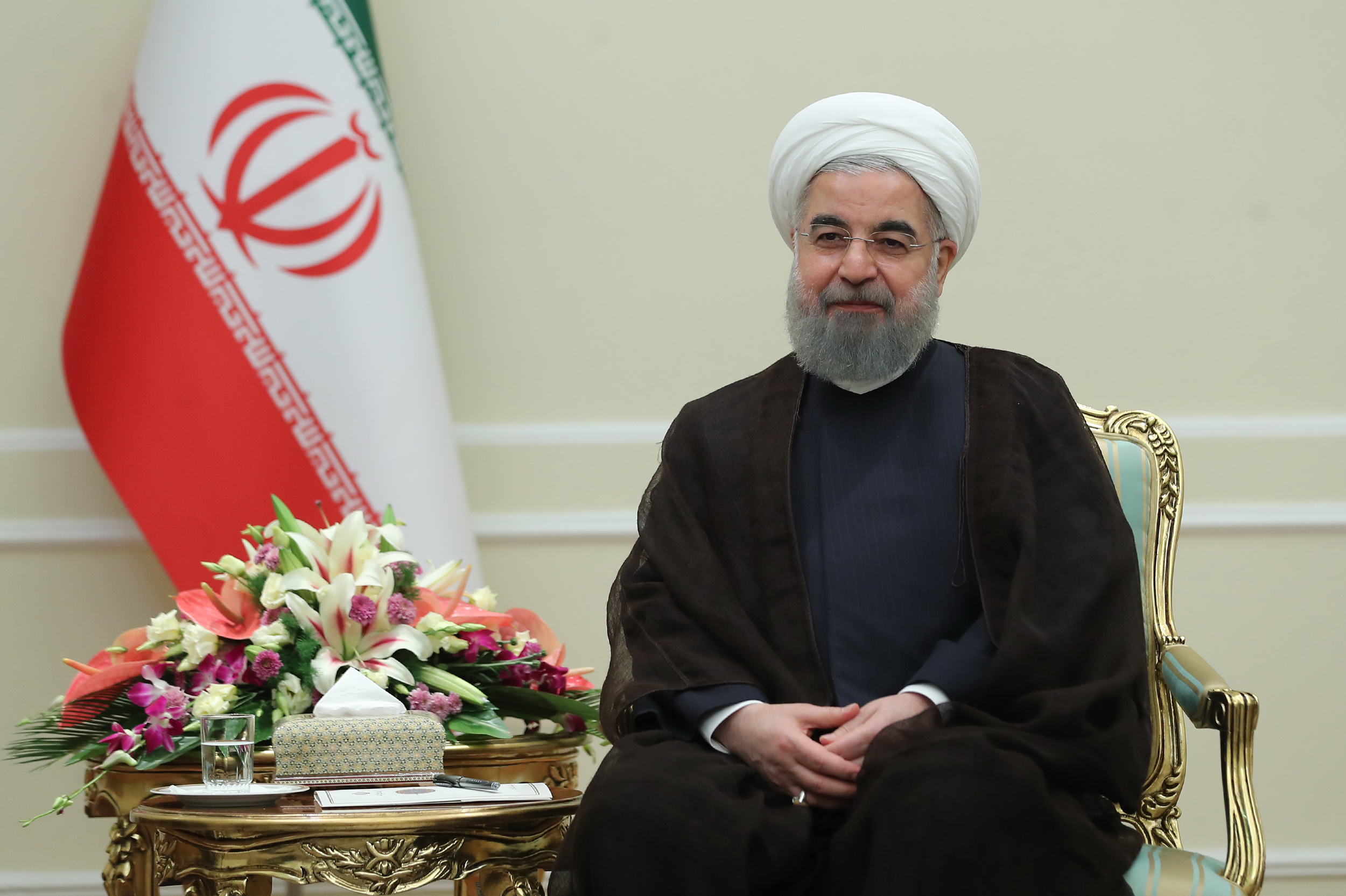 روحانی قانون انتخابات شوراها و شهرداران را بلاغ کرد