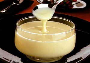 روزی چند قاشق عسل بخوریم؟/ سم مهلک در کمین علاقه&zwnj;مندان به شیر عسل داغ