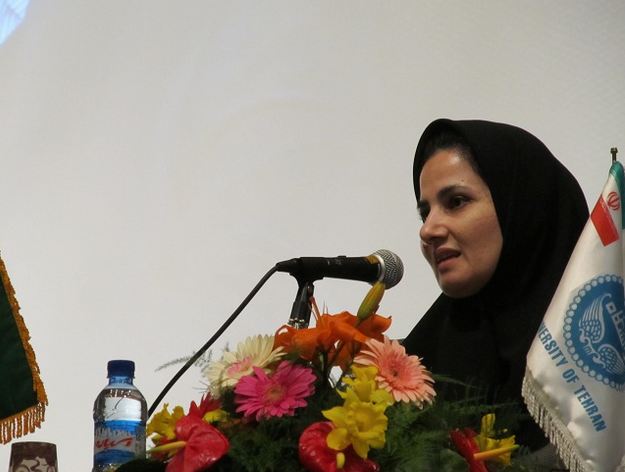 لعیا جنیدی 
