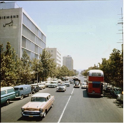 فیلم رنگی از خیابانهای تهران در دهه 30
