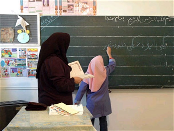 دانش آموزان رزمندگان علمی کشور هستند / تلاش برای حفظ هویت ملی در کنار  پیشرفت&zwnj;های علمی