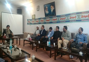 دیدار خبرنگاران آبیکی با امام جمعه این شهر