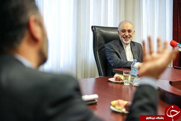 آمریکا بدعهدی کند از ۱+۵ به ۱-۷ میرسیم/اگر تشخیص دادند در سازمان انرژی اتمی خدمت میکنم، وزارت علوم به وزیر جوان نیاز دارد +تصاویر آمریکا بدعهدی کند از ۱+۵ به ۱-۷ میرسیم/اگر تشخیص دادند در سازمان انرژی اتمی خدمت میکنم، وزارت علوم به وزیر جوان نیاز دارد +تصاویر