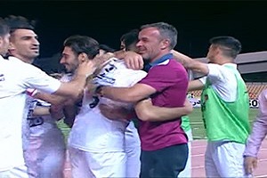 گل اول پرسپولیس مقابل نفت تهران + فیلم