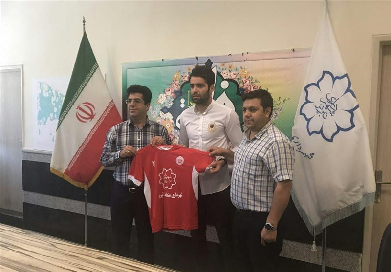 دروازه&zwnj;بان شهرداری تبریز به نفت تهران پیوست