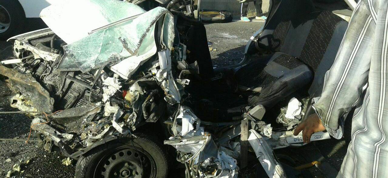 برخورد شدید پراید با مینی بوس در شهر جدید سهند با 8 مصدوم